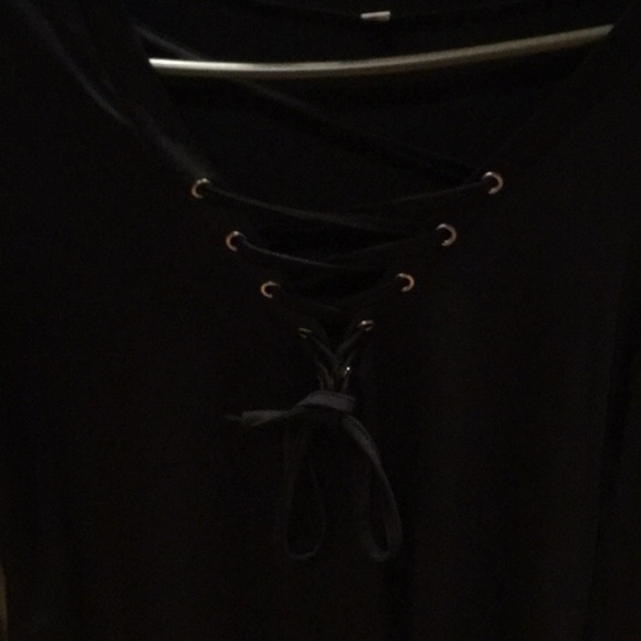 Women’s lace u top black size xlarge euc - Picture 2 of 7